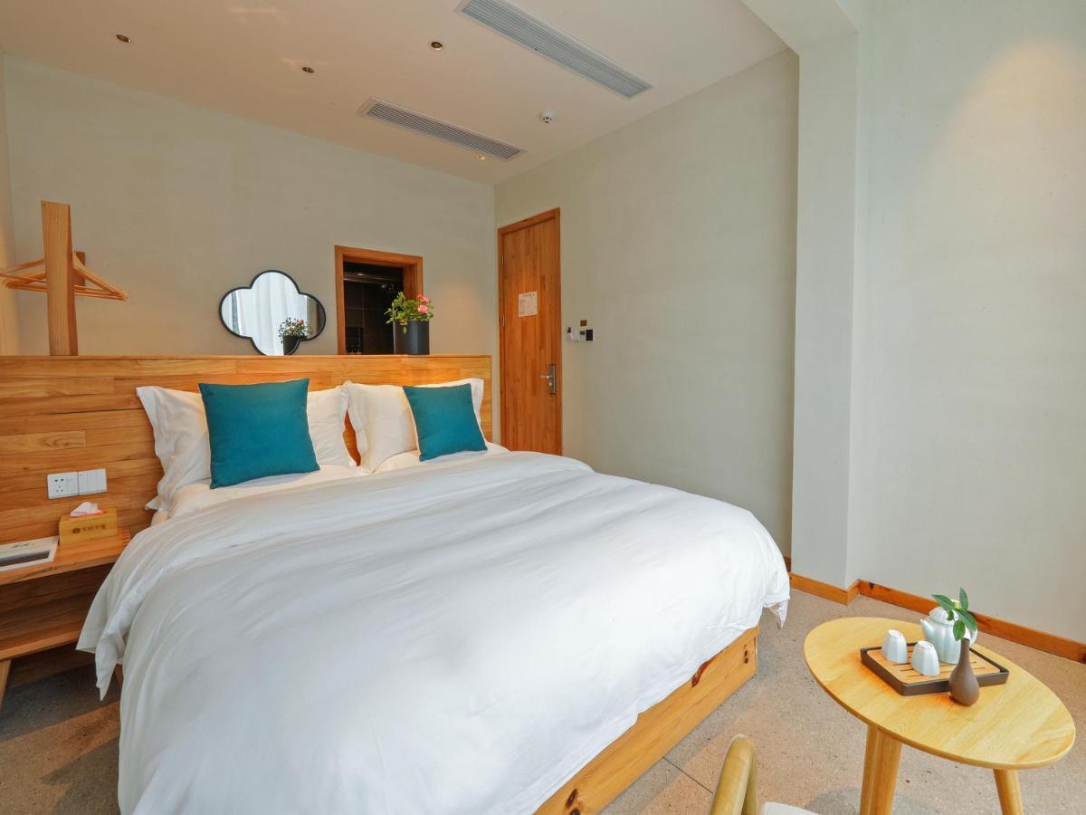 Villa En Emerald Valley, Huangshan Exterior photo