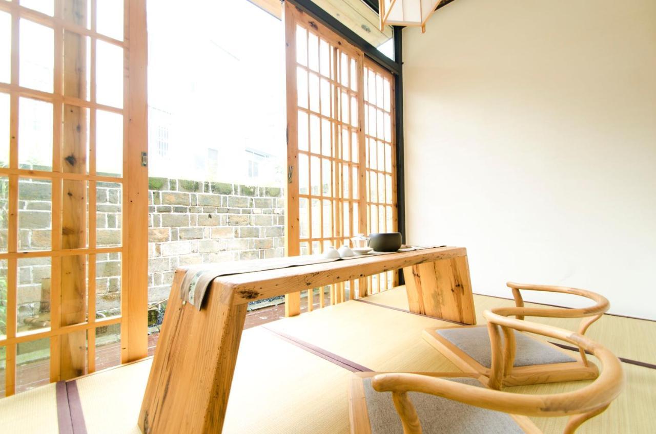 Villa En Emerald Valley, Huangshan Exterior photo